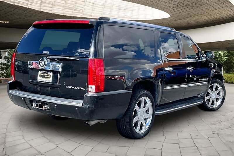 cadillac escalade esv 2008 1GYFK668X8R126162 image cadillac escalade esv 2008 1GYFK668X8R126162 image